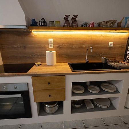 Camo'S House Apartment Poros Town Bagian luar foto