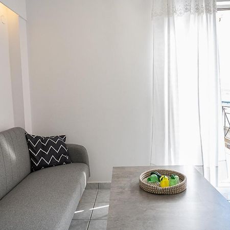 Camo'S House Apartment Poros Town Bagian luar foto