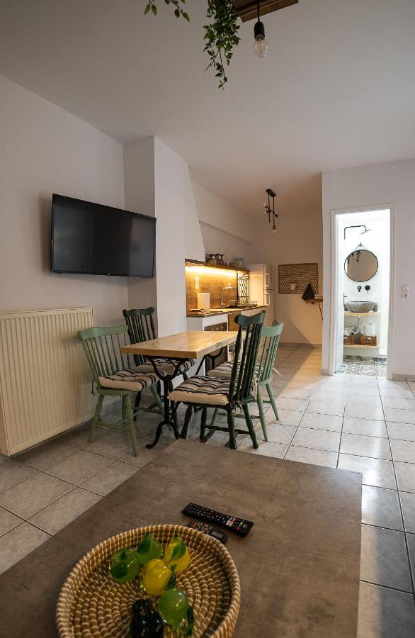 Camo'S House Apartment Poros Town Bagian luar foto